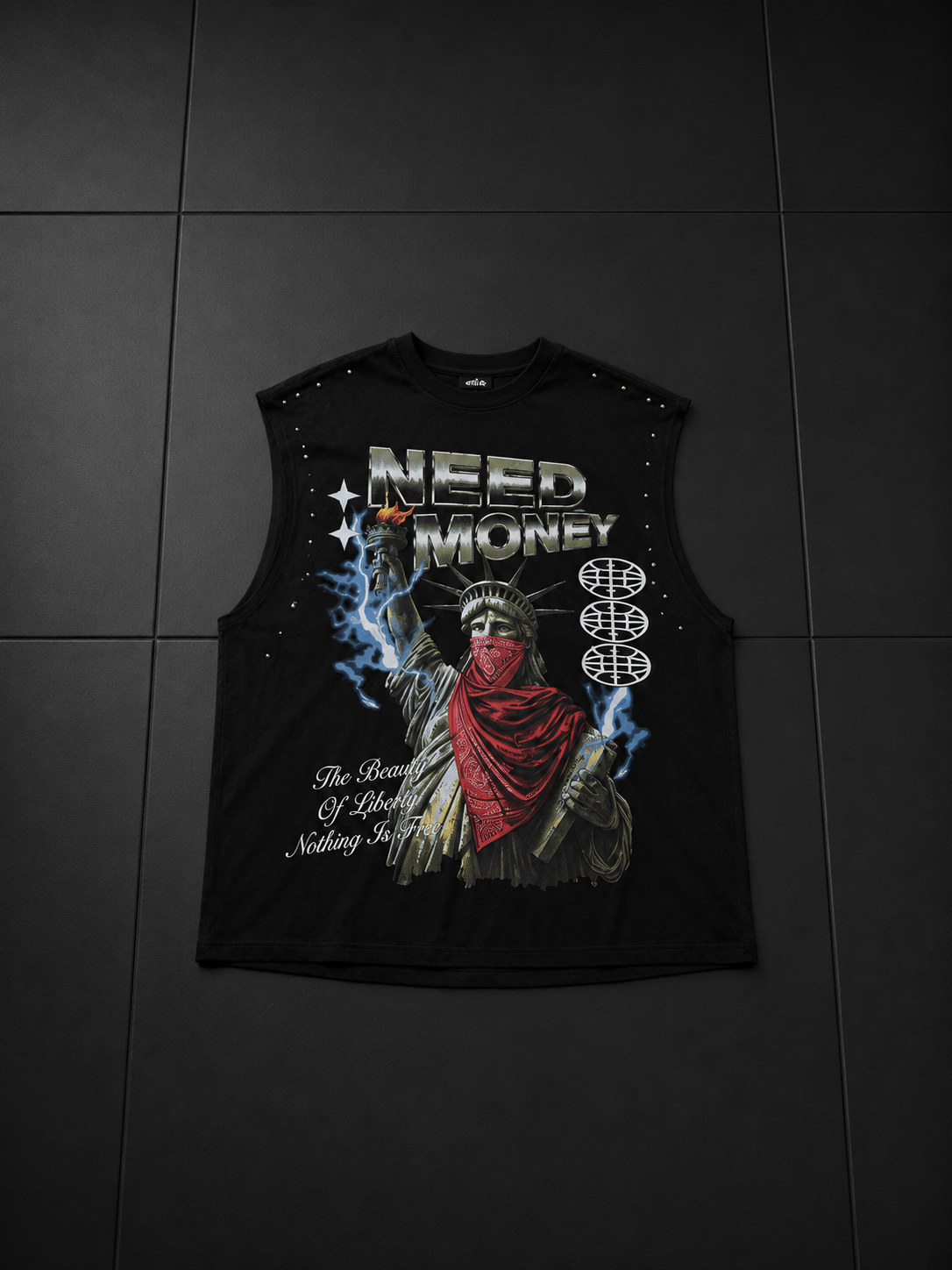 T-shirt smanicato NEED MONEY