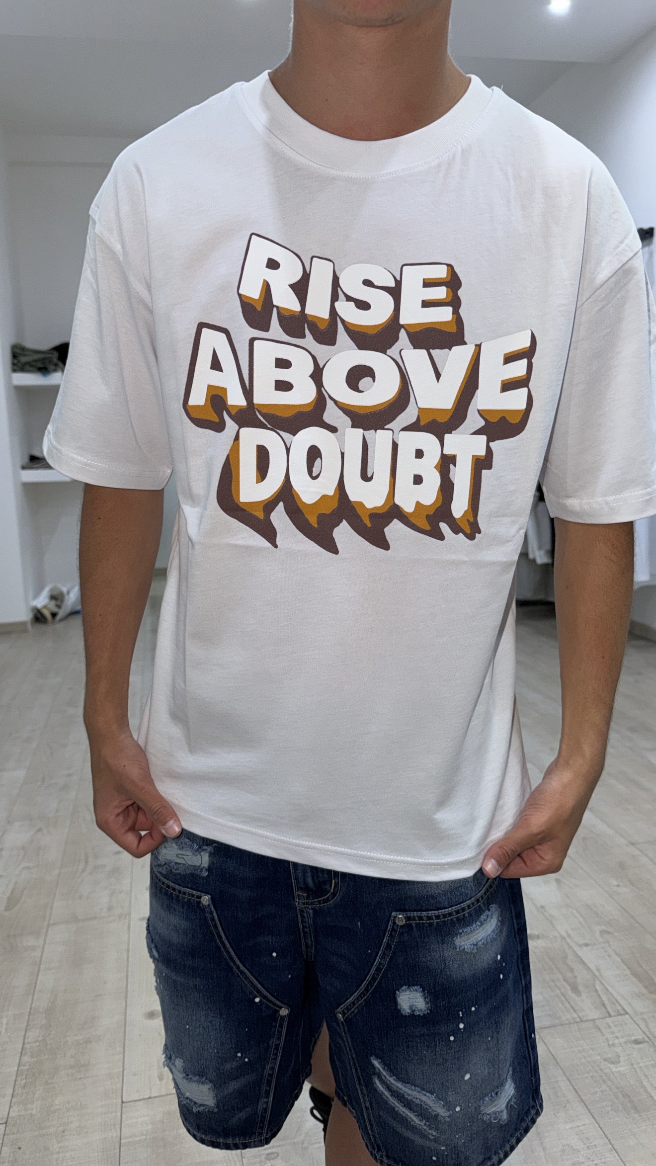 T-shirt RISE ABOVE