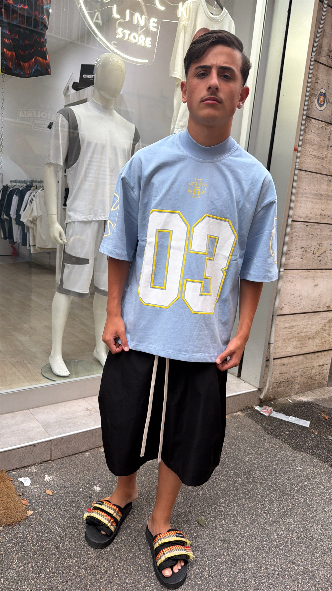 T-shirt hustle 03