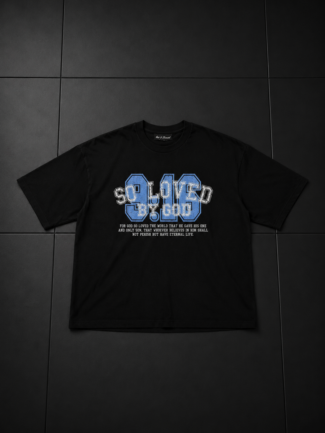 T-shirt So Loved