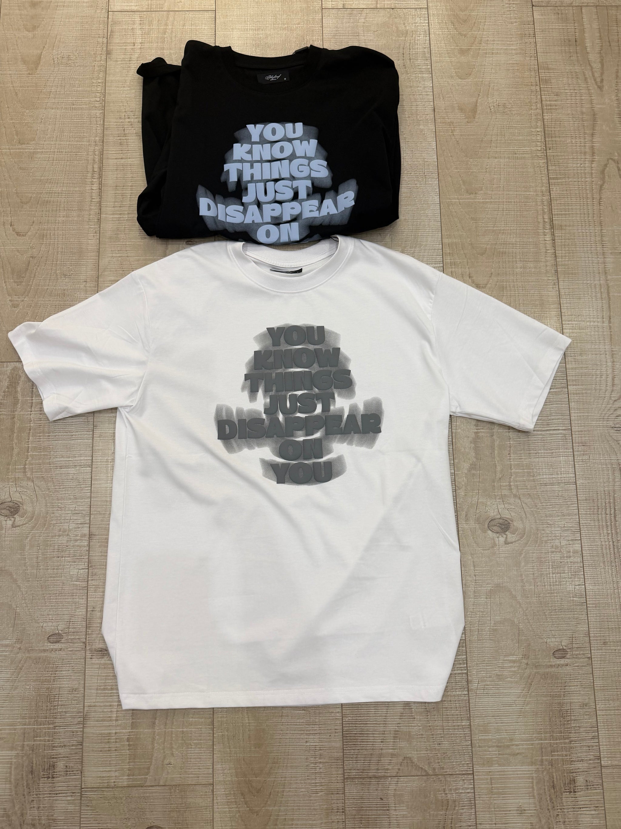 T-SHIRT