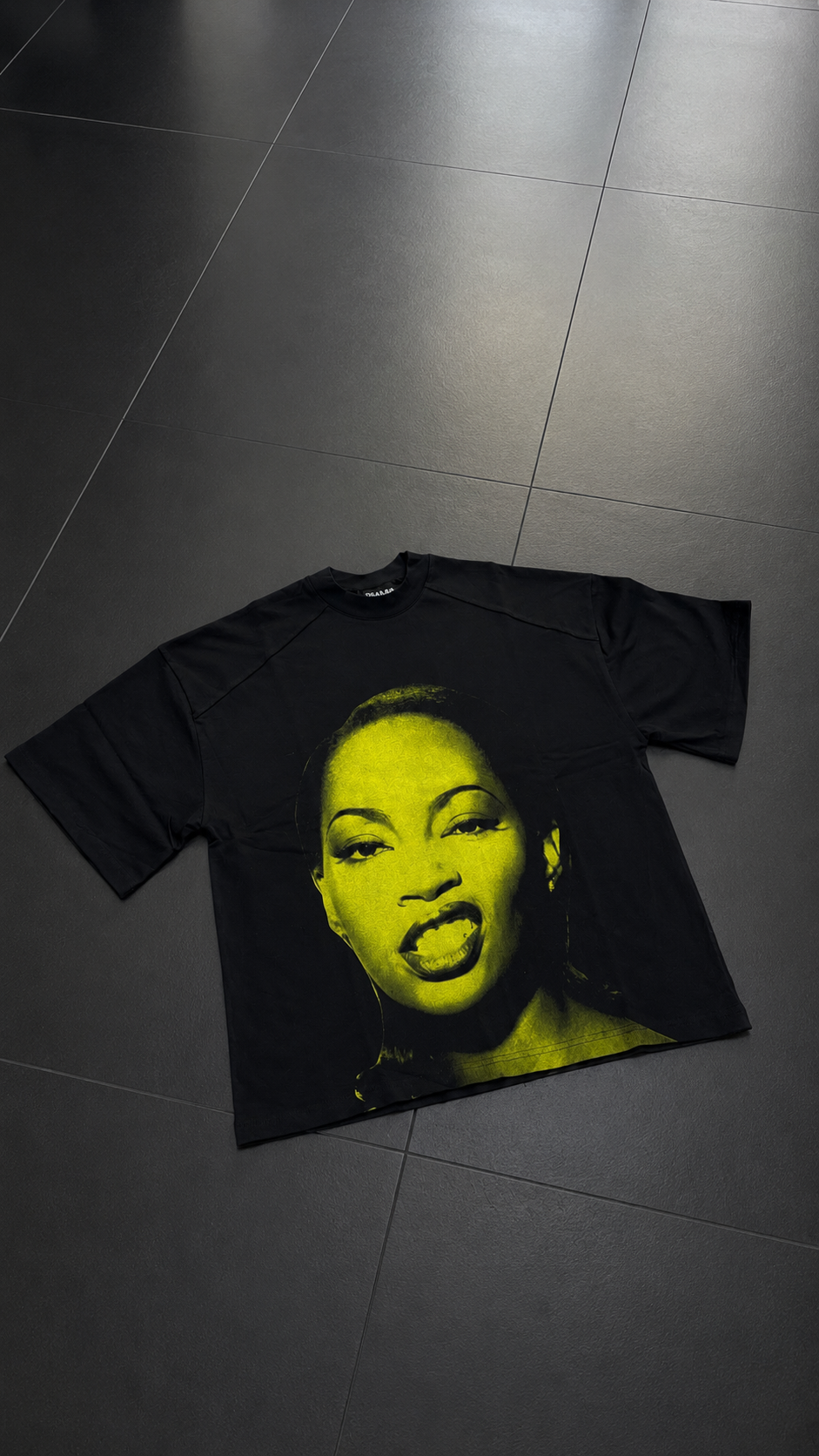 T-shirt NEON QUEEN