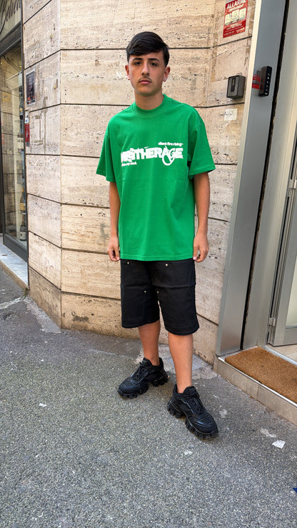 T-shirt green