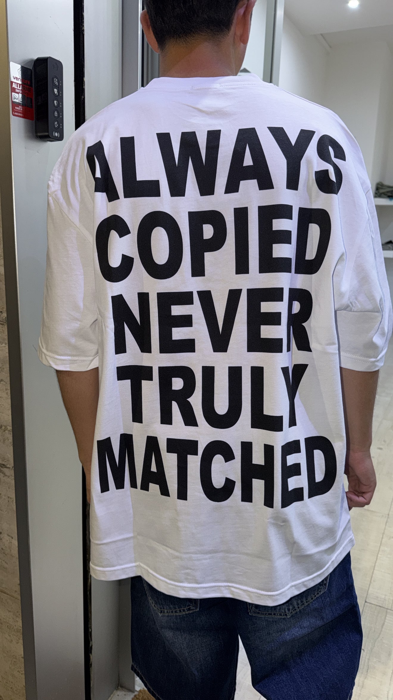 T-shirt-ALWAYS