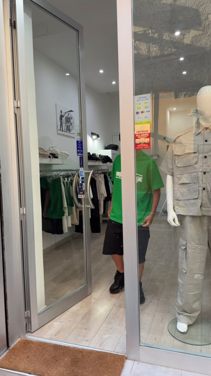 T-shirt green